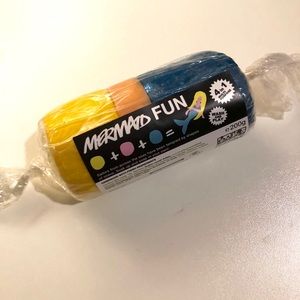 LUSH UK Mermaid Fun Bar